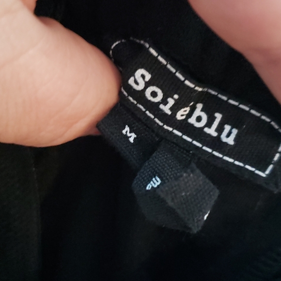 Soieblu Off-the-shoulder metallic detail dress - Picture 7 of 9